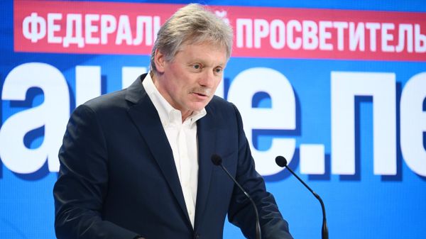 Пресс-секретарь президента РФ Дмитрий Песков на ВМФ в Сочи