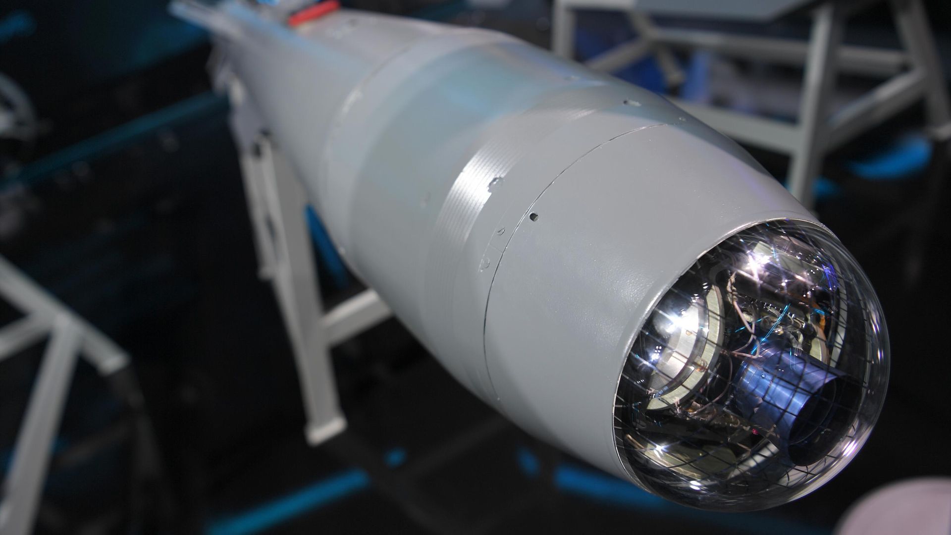 Корректируемая авиационная бомба с лазерной головкой самонаведения и осколочно-фугасной боевой частью КАБ-250ЛГ-Э (К047Э) - ПРАЙМ, 1920, 31.03.2024