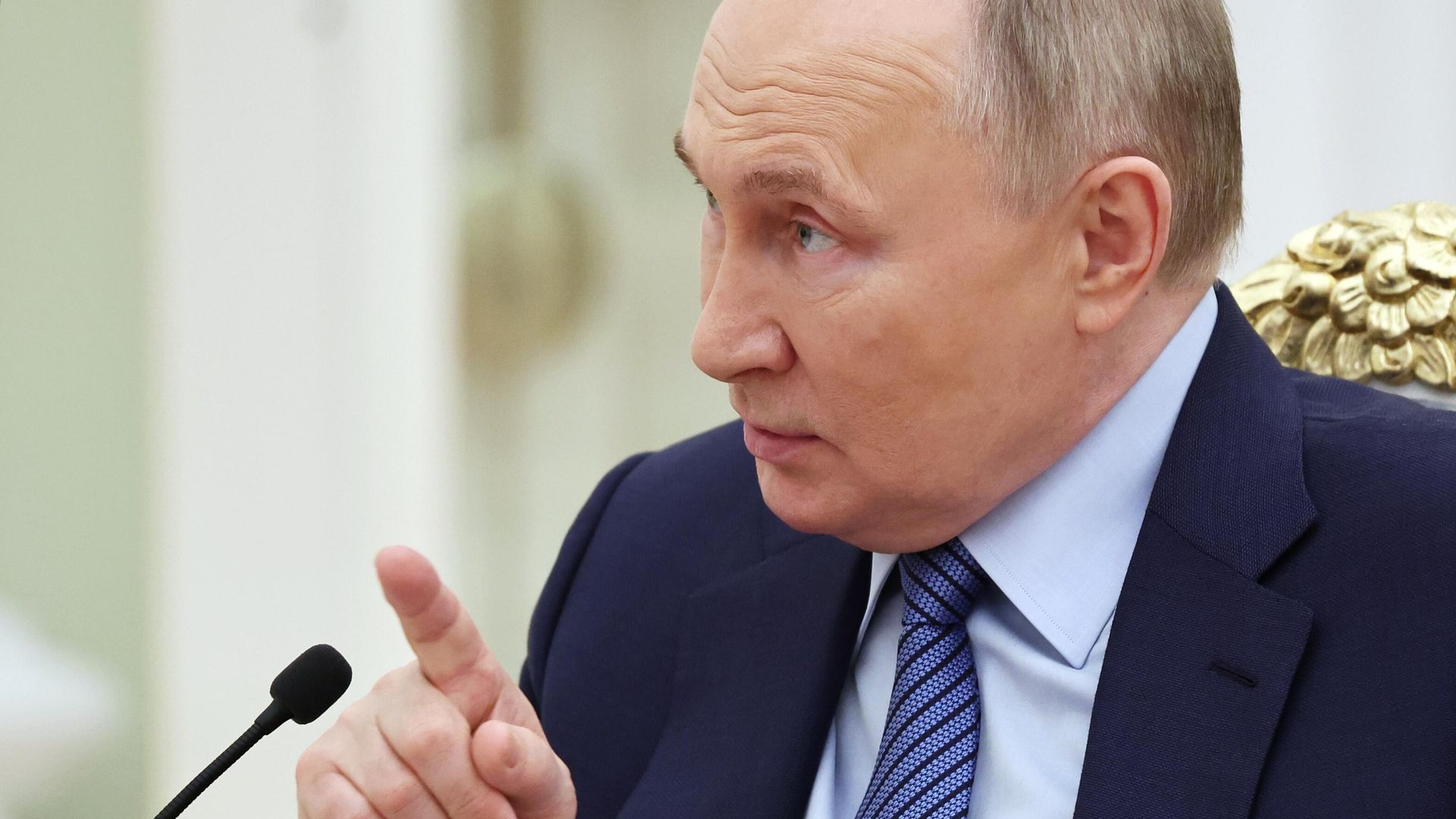 Президент РФ В. Путин на встрече с победителями конкурса управленцев Лидеры России - ПРАЙМ, 1920, 13.03.2024