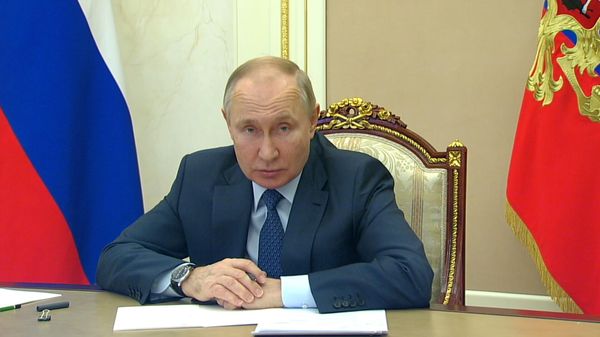 LIVE: Обращение Владимира Путина