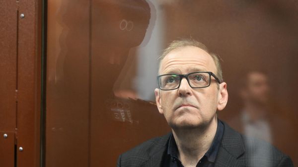 Бывший заместитель министра энергетики Анатолий Тихонов в зале суда