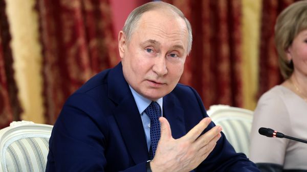 Рабочая поездка президента РФ В. Путина в Центральный федеральный округ