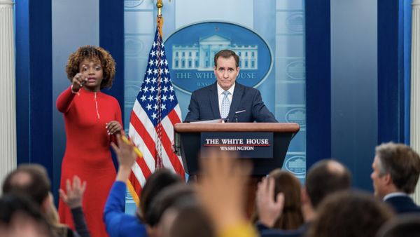 Пресс-секретарь Белого дома США Карин Жан-Пьер и координатор по стратегическим коммуникациям Джон Кирби
