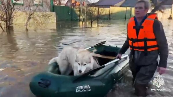 Прорыв дамбы в Орске