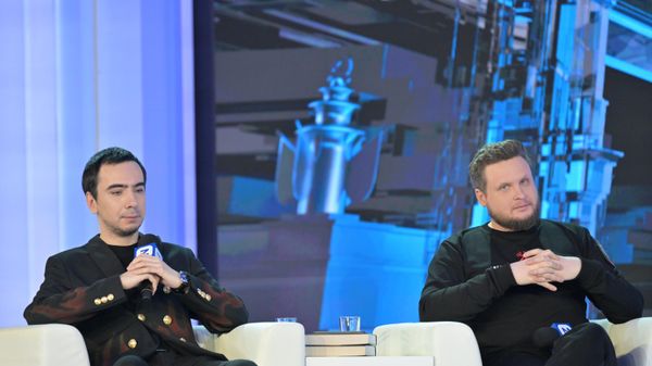 Выставка Россия. Лекция от пранкеров Вована и Лексуса Пранк-журналистика: когда шутка становится инструментом правды