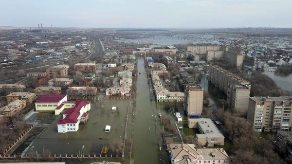 Последствия прорыва дамбы в Орске