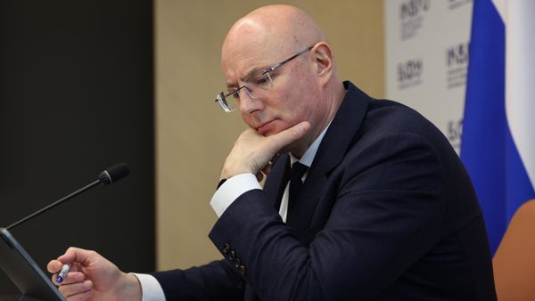 Дмитрий Чернышенко