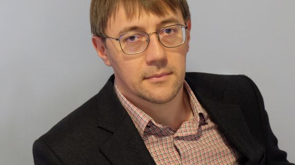 Денис Мельник доцент Департамента теоретической экономики Факультета экономических наук НИУ ВШЭ