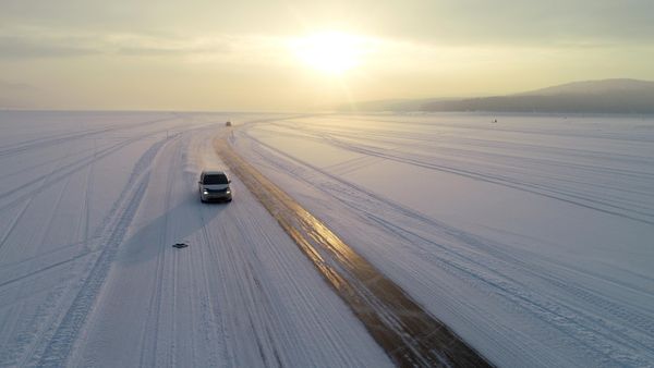 Автомобиль