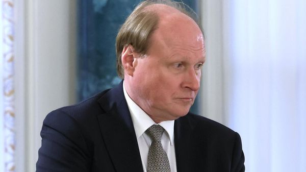 Советник президента РФ по вопросам культуры Владимир Толстой 