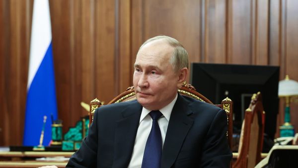 Президент Владимир Путин встретился с мэром Тюмени Русланом Кухаруком