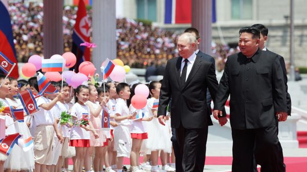 Дружественный государственный визит президента Владимира Путина в КНДР