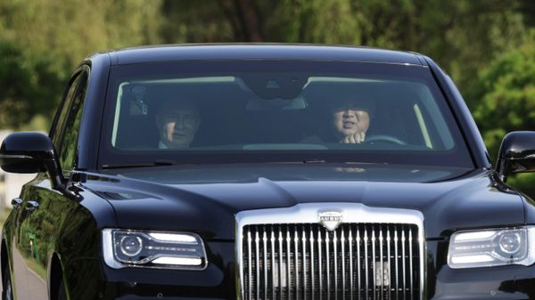 Дружественный государственный визит президента Владимира Путина в КНДР