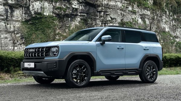 Автомобиль Haval H3