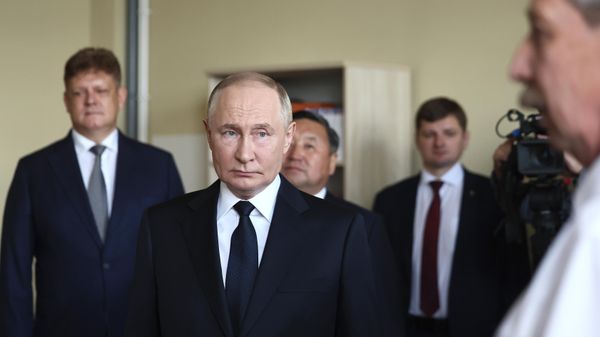 Рабочая поездка президента Владимира Путина в Тыву