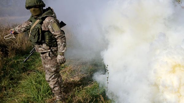 Занятия по минно-взрывному делу в инженерном подразделении ЦВО в ЛНР