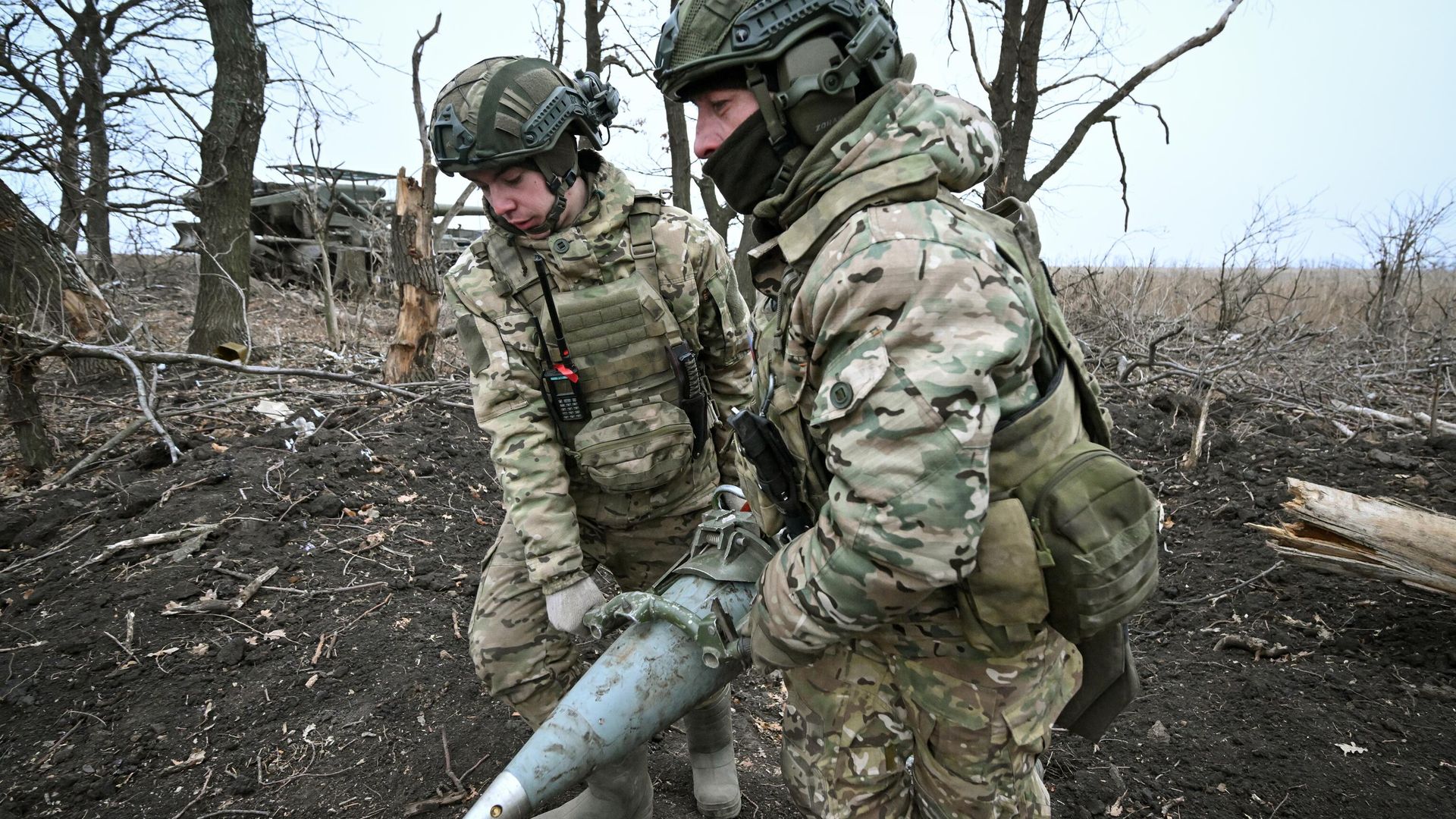 Боевая работа САУ 2С7М Малка группировки войск Центр на Красноармейском направлении СВО - ПРАЙМ, 1920, 28.11.2024