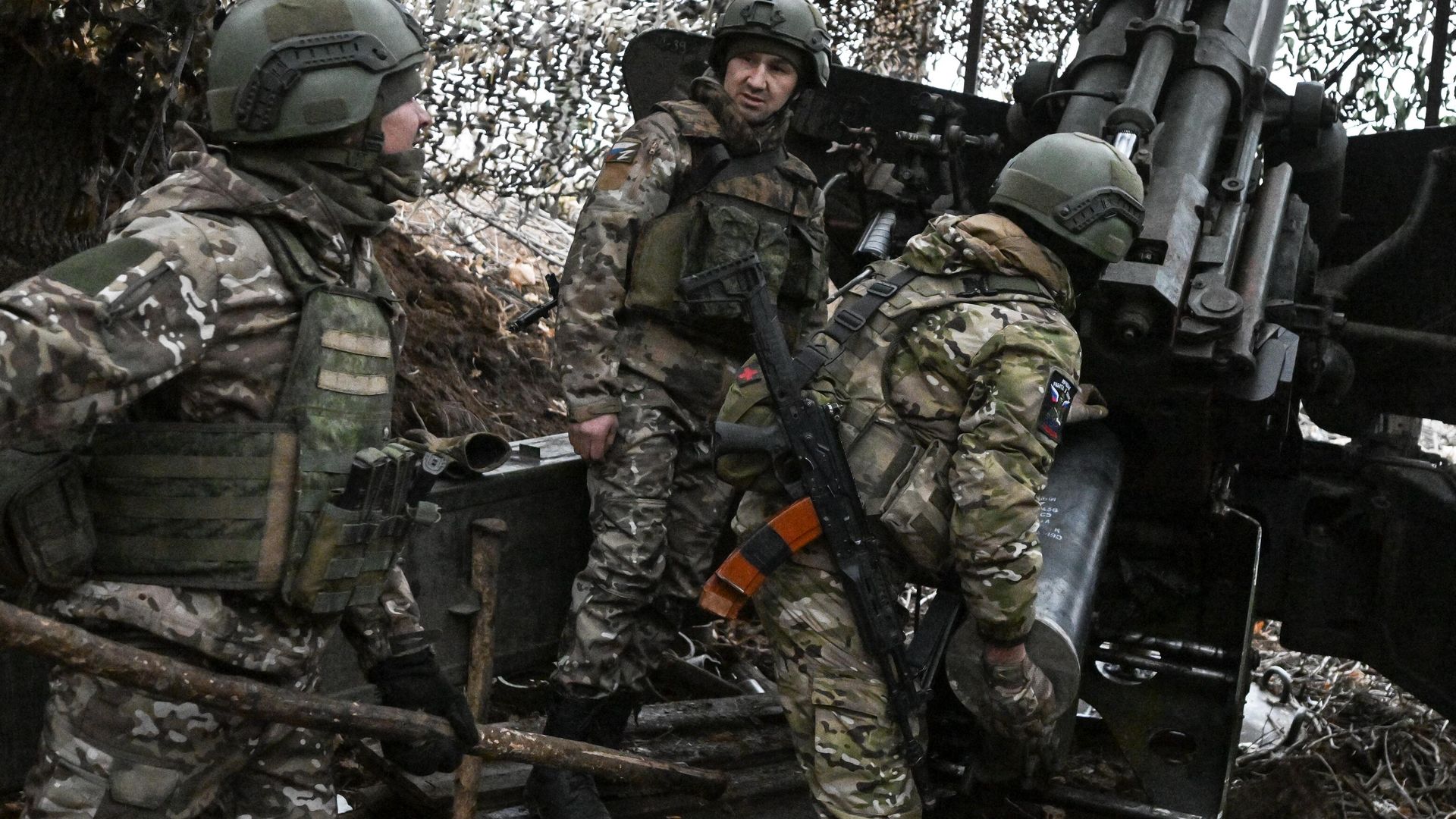 Боевая работа пушки 2А36 Гиацинт-Б ЦВО на Красноармейском направлении СВО - ПРАЙМ, 1920, 04.06.2025