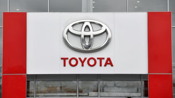 Логотип Toyota 