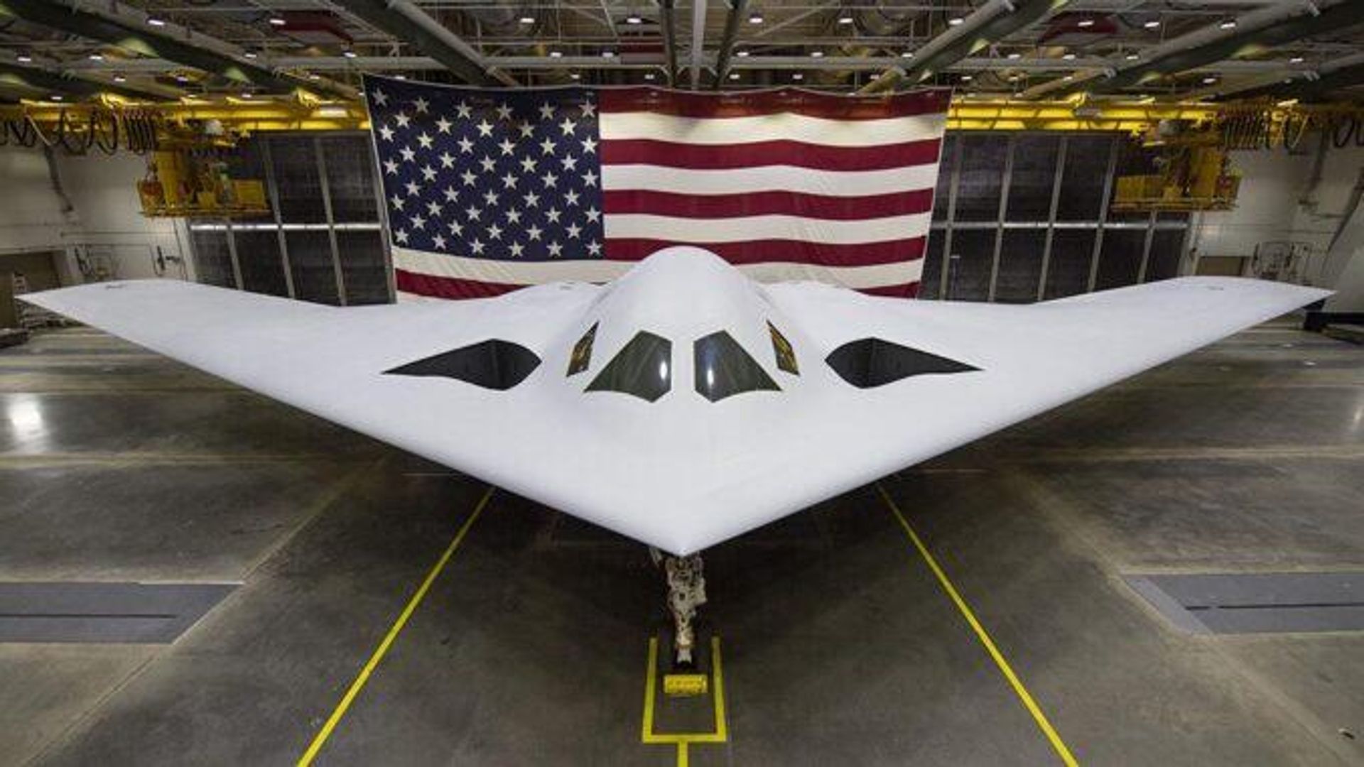 Перспективный американский стратегический бомбардировщик B-21 Raider - ПРАЙМ, 1920, 05.02.2025