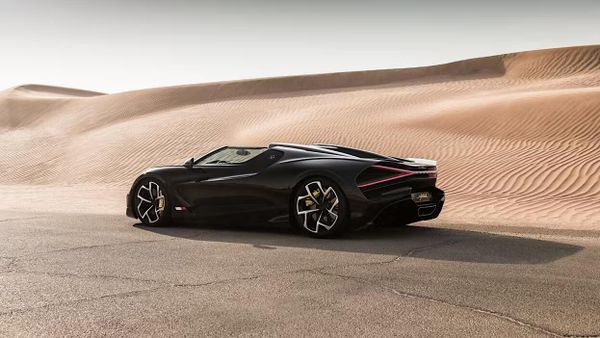 Автомобиль Bugatti W16 Mistral