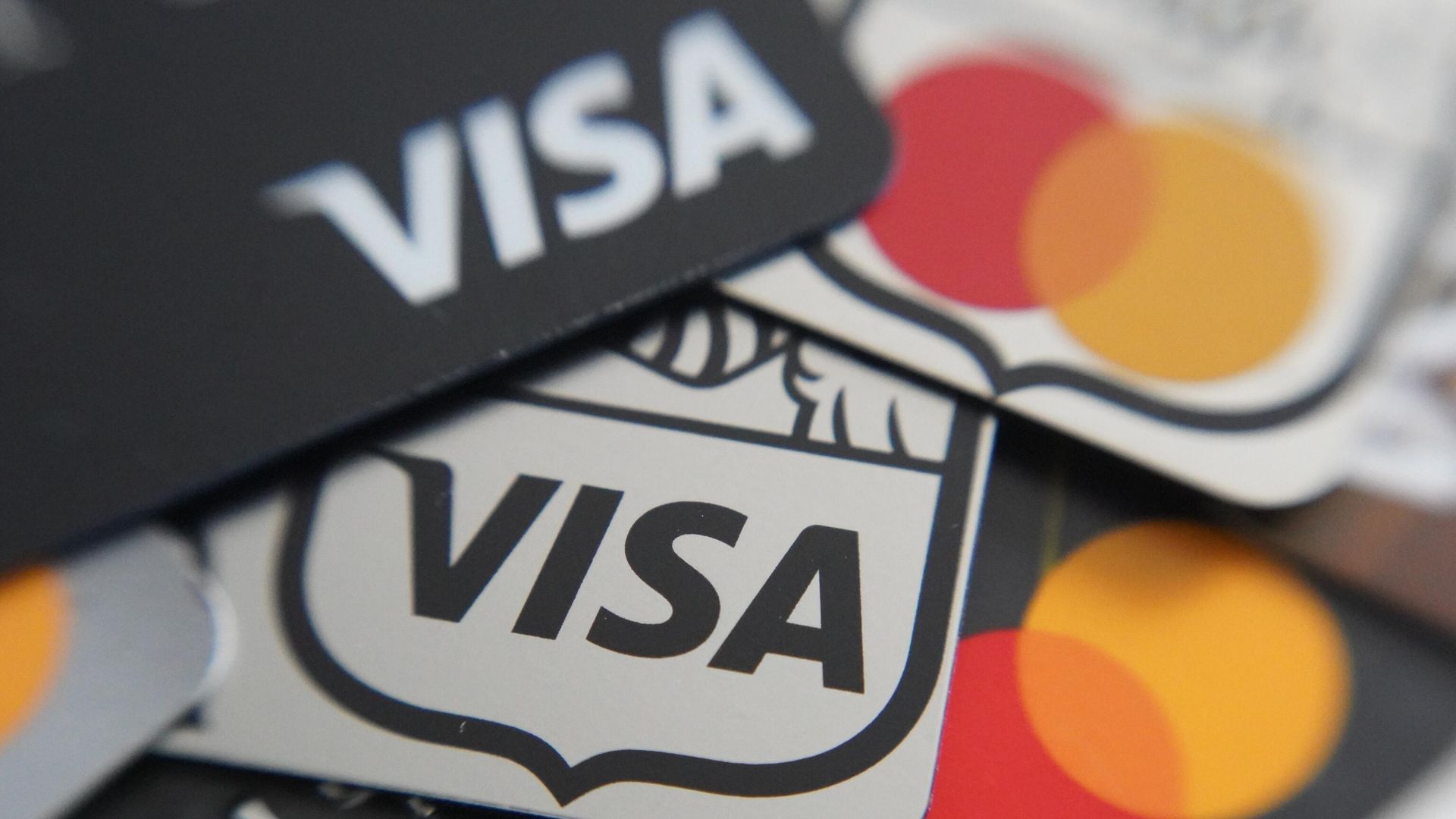 Банковские карты Visa и Mastercard - ПРАЙМ, 1920, 12.08.2026
