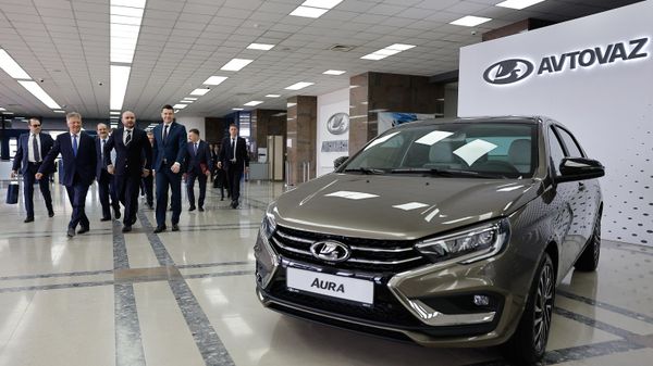 Автомобиль Лада Аура