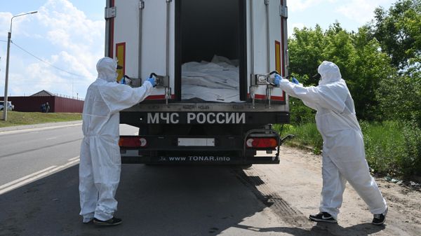 Рефрижераторы с телами военнослужащих ВСУ