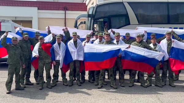 Российские военнослужащие, возвращенные из украинского плена