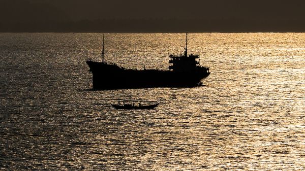 Корабль в Южно-Китайском море