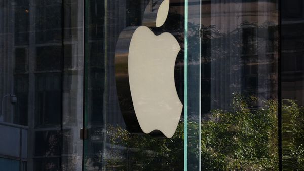 Логотип компании Apple