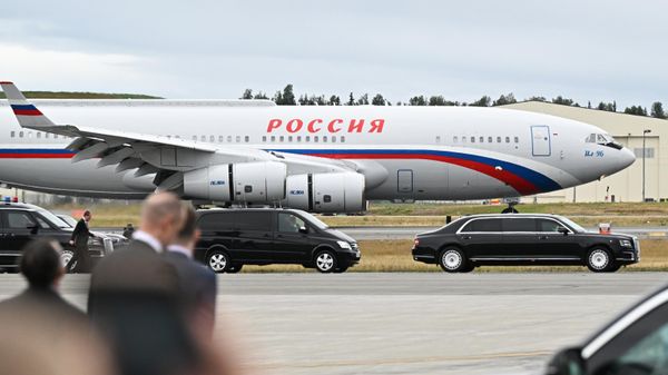 Саммит России и США на Аляске