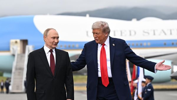Встреча президентов России и США на Аляске