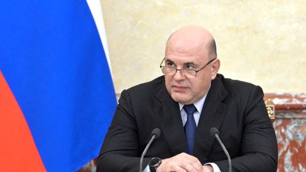 Михаил Мишустин проводит совещание с правительством России