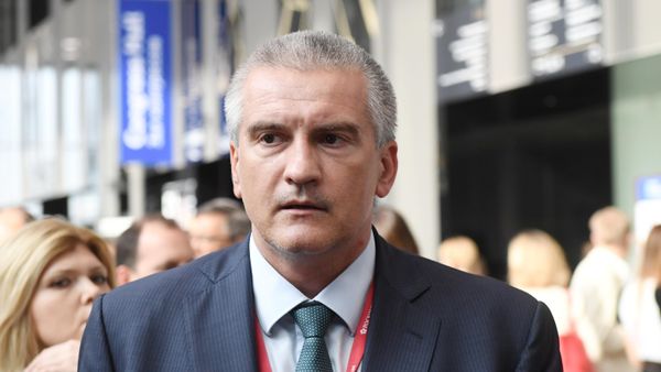 Глава Республики Крым Сергей Аксёнов на Петербургском международном экономическом форуме 2019 Глава Республики Крым Сергей Аксёнов на Петербургском международном экономическом форуме 2019