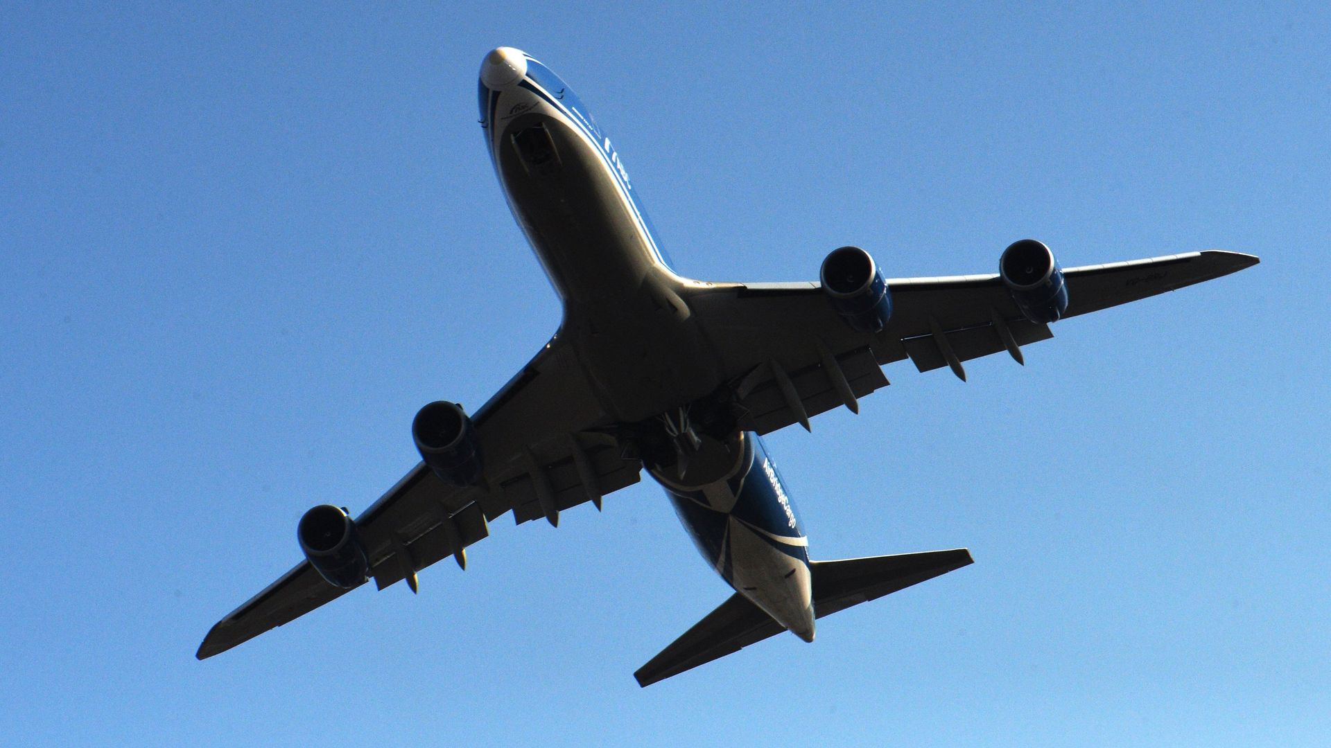 Грузовой самолет Boeing 747-400F авиакомпании AirBridgeCargo в аэропорту Владивостока - ПРАЙМ, 1920, 26.08.2025