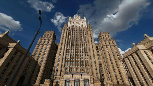 Здание Министерства иностранных дел России в Москве