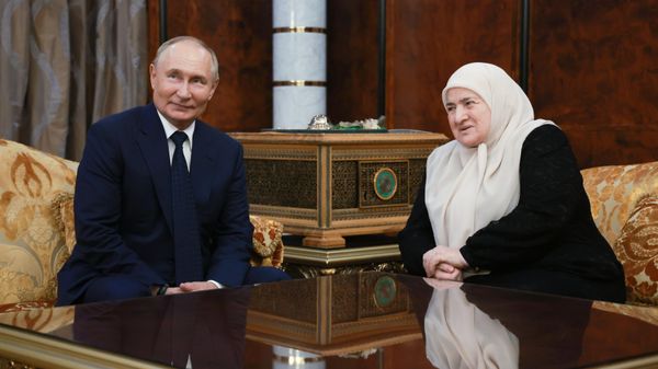 Рабочая поездка президента Владимира Путина в Чеченскую Республику