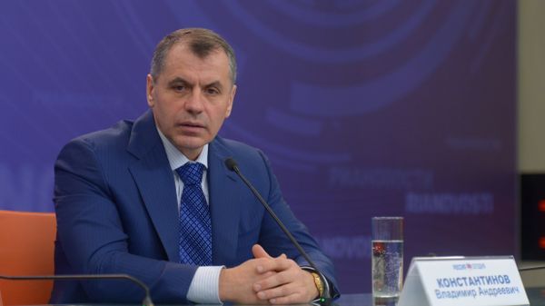 Владимир Константинов