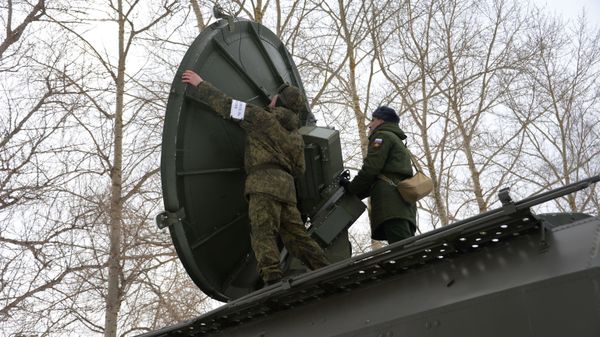 На станции спутниковой связи 