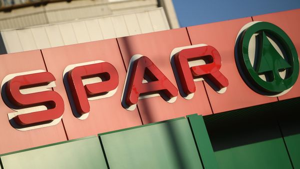 Вывеска супермаркета Spar в Москве