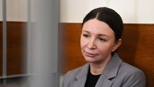 Елена Блиновская перед началом рассмотрения дела о неуплате налогов в Савеловском районном суде в Москве Елена Блиновская перед началом рассмотрения дела о неуплате налогов в Савеловском районном суде в Москве