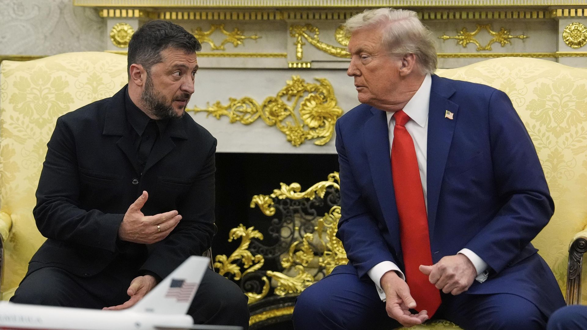 Дональд Трамп и Владимир Зеленский во время встречи - ПРАЙМ, 1920, 27.12.2025