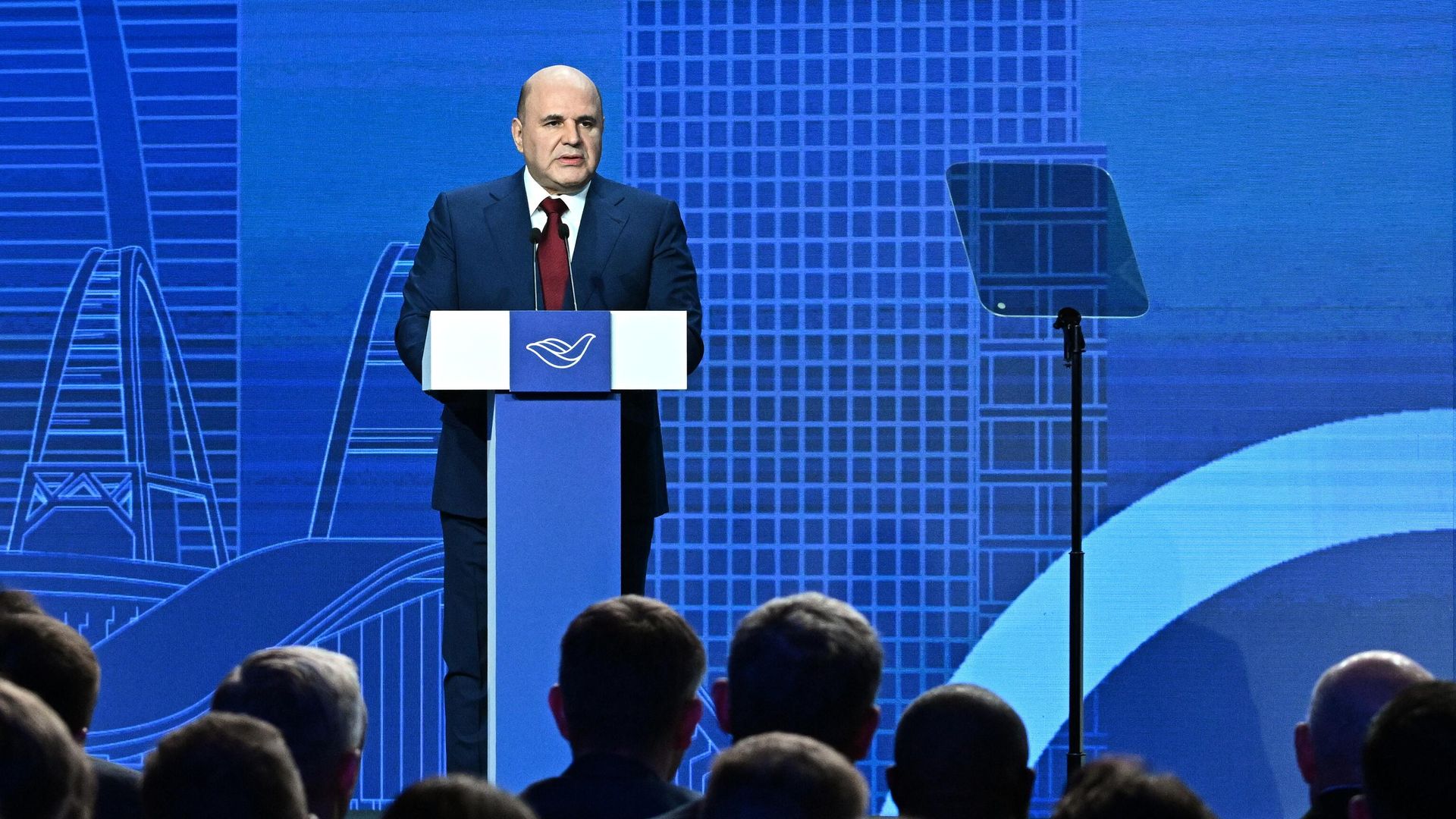 Председатель правительства РФ Михаил Мишустин выступает на пленарной сессии в рамках Международного экспортного форума Сделано в России - ПРАЙМ, 1920, 21.10.2025