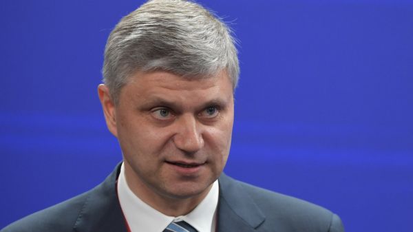 Председатель правления ОАО РЖД Олег Белозеров на Петербургском международном экономическом форуме. 25 мая 2018