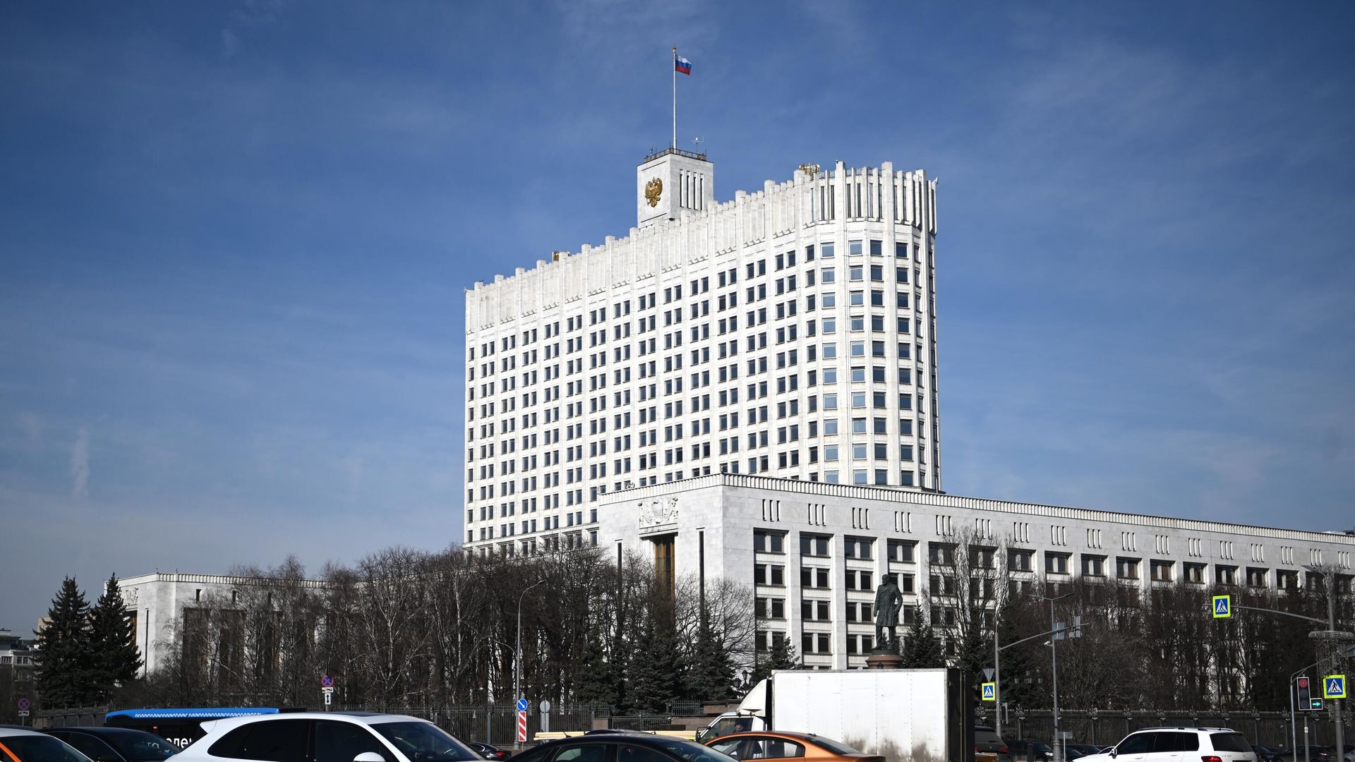 Дом правительства РФ - ПРАЙМ, 1920, 31.12.2025