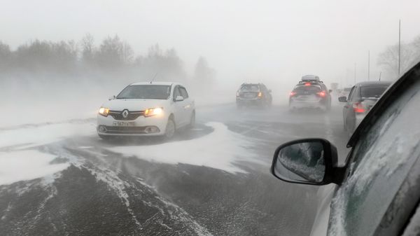 Автомобильные заторы на трассе М-5 из-за снегопада