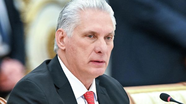 Президент Кубы Мигель Диас-Канель