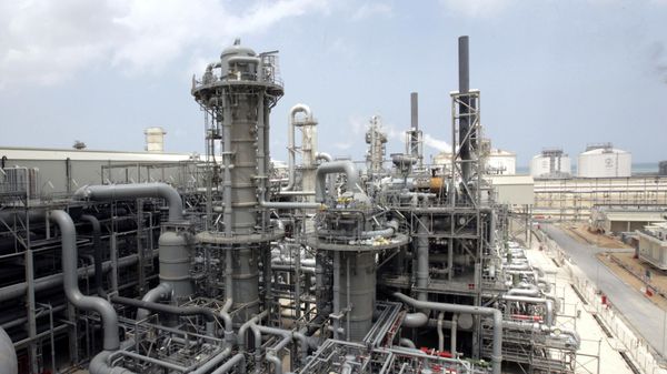 Завод по производству сжиженного природного газа