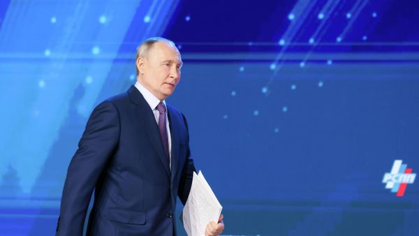 Президент РФ Владимир Путин на XXXV Съезде Российского союза промышленников и предпринимателей